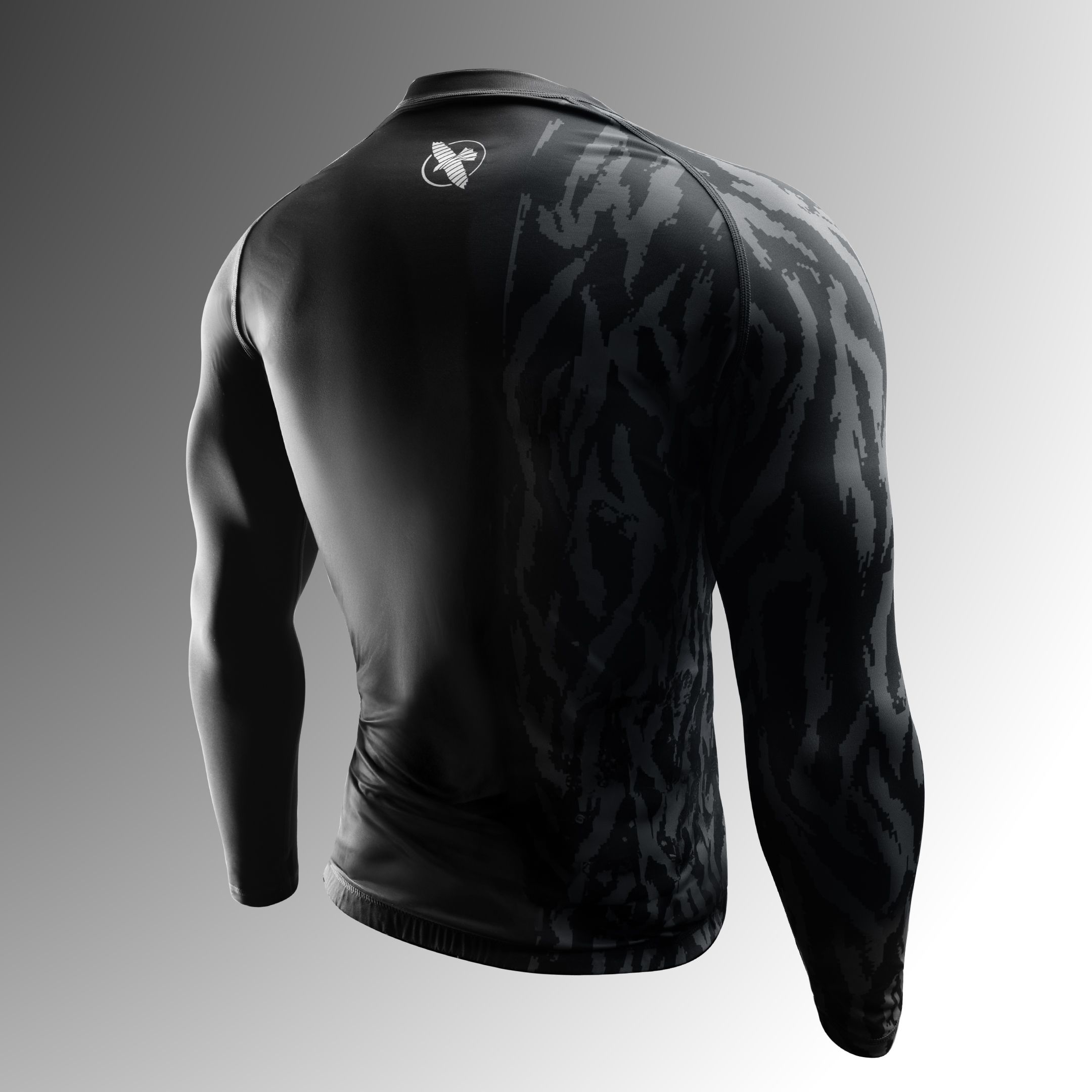 Men’s Apex Long Sleeve Rash Guard - Image 2