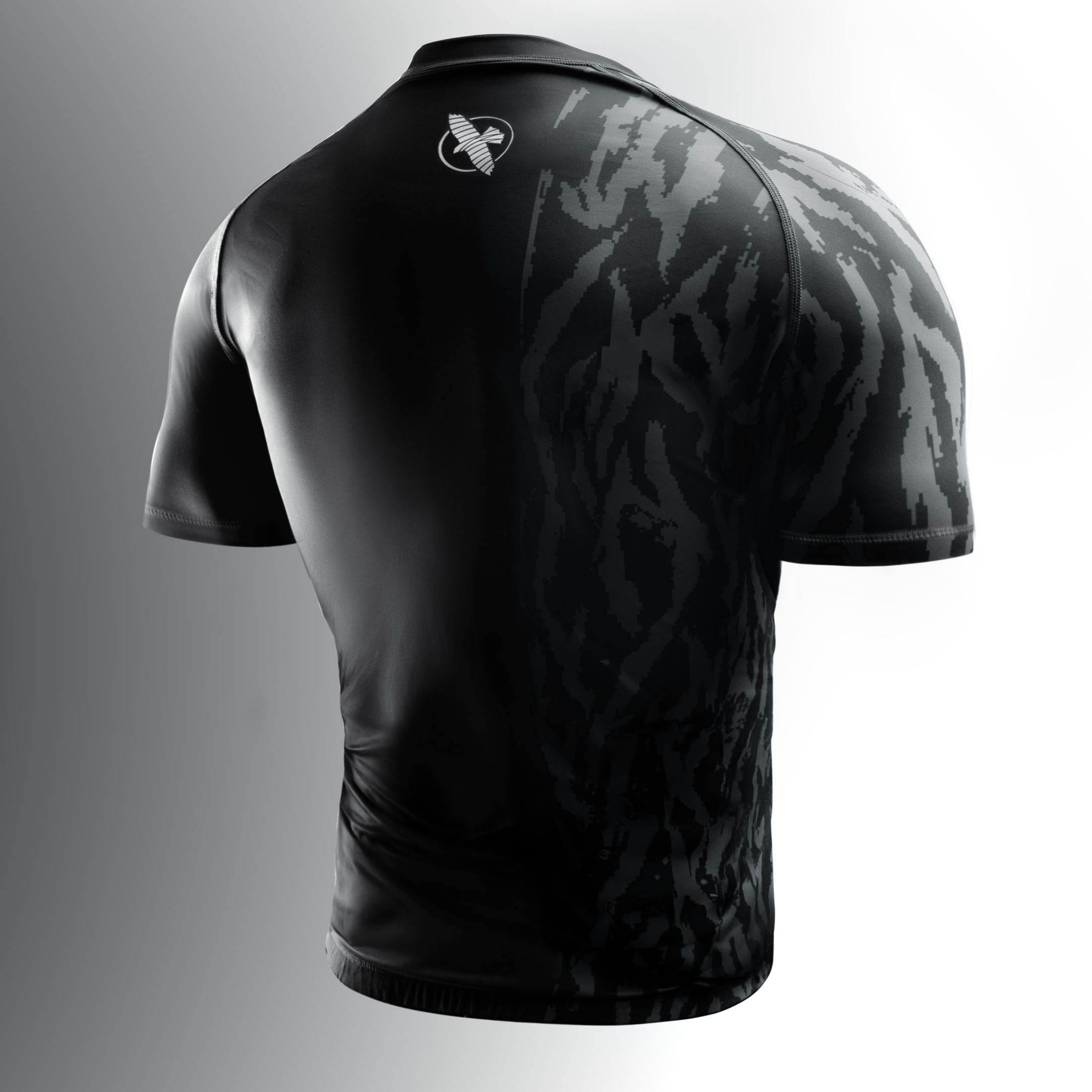 Men’s Apex Short Sleeve Rash Guard - Image 2